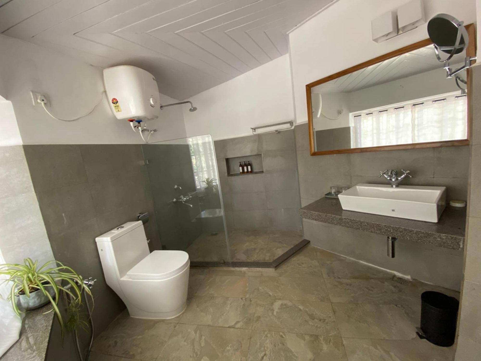 Saffronstays Dunnottar North By Kodai Lake- A 2-Bdr Villa Kodaikanal Luaran gambar